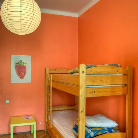 Hostel Tutti Frutti *